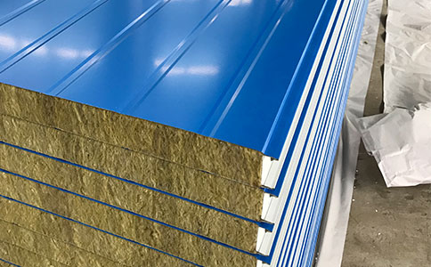 新型巖棉夾芯板的優缺點有哪些？